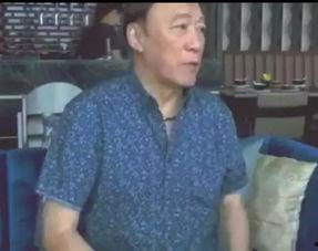 捡个富豪当老公,捡到富豪老公的甜蜜生活 第2张 捡个富豪当老公,捡到富豪老公的甜蜜生活 第2张