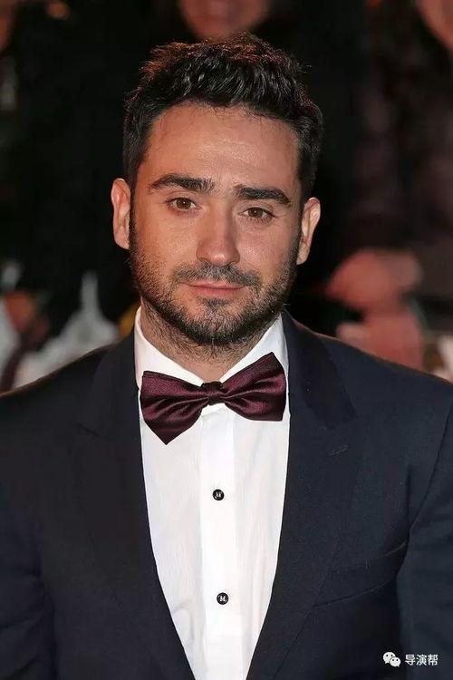 纳蒂来敲门,揭开神秘事件的序幕  第3张